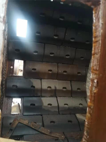 棒磨機(jī)內(nèi)部襯板