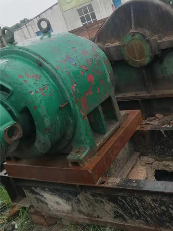 棒磨機(jī)200KW電機(jī)